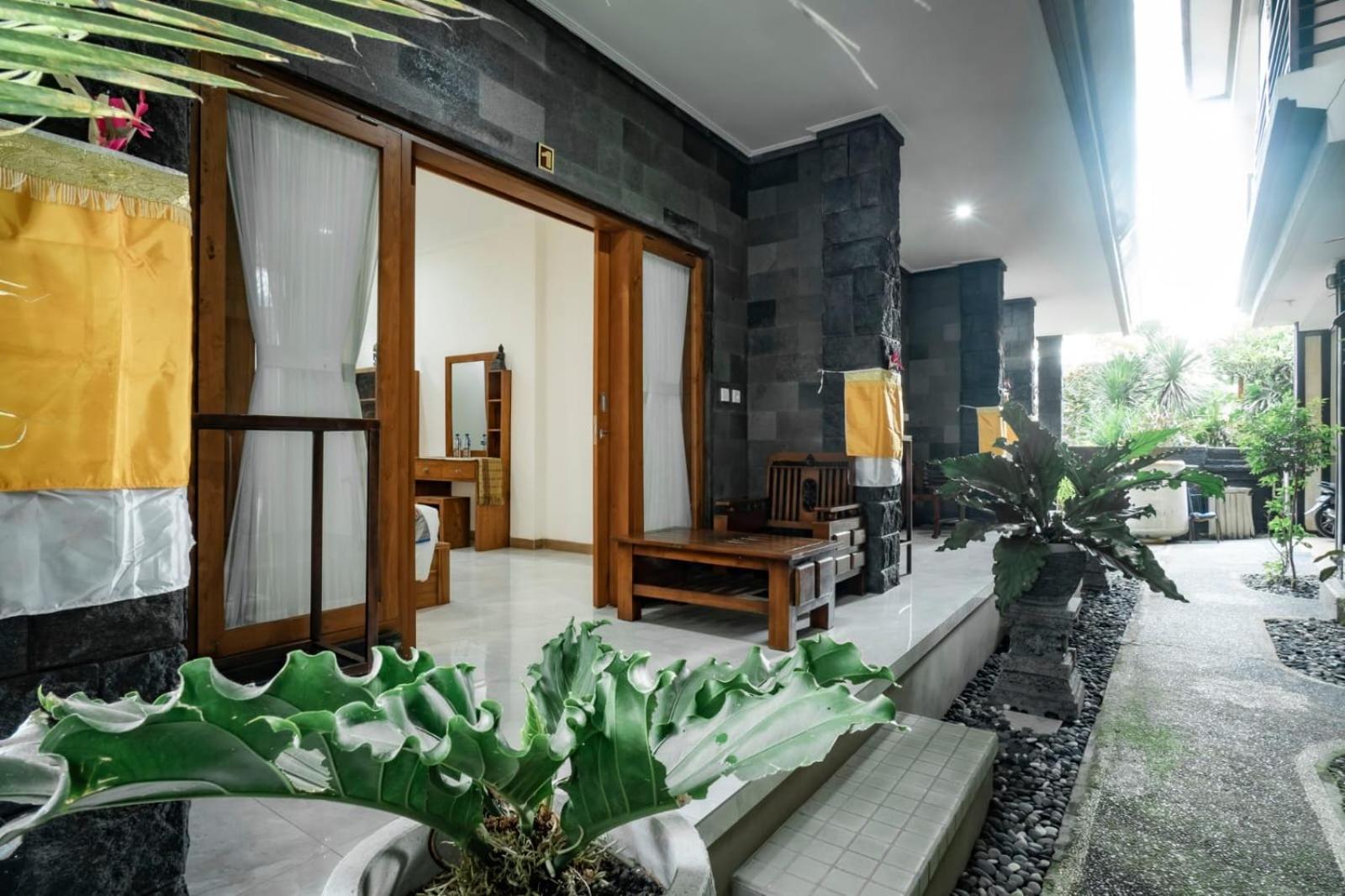 Pak'Vo'House Hotel Ubud Buitenkant foto